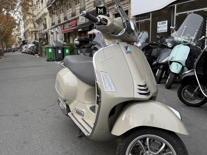 VESPA GTS 125IE SUPER