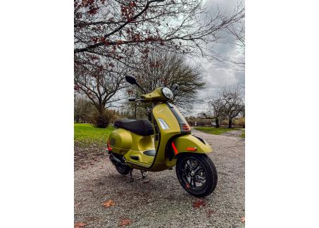 VESPA GTS 300