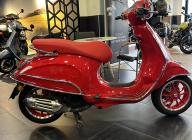 VESPA PRIMAVERA 125 RED