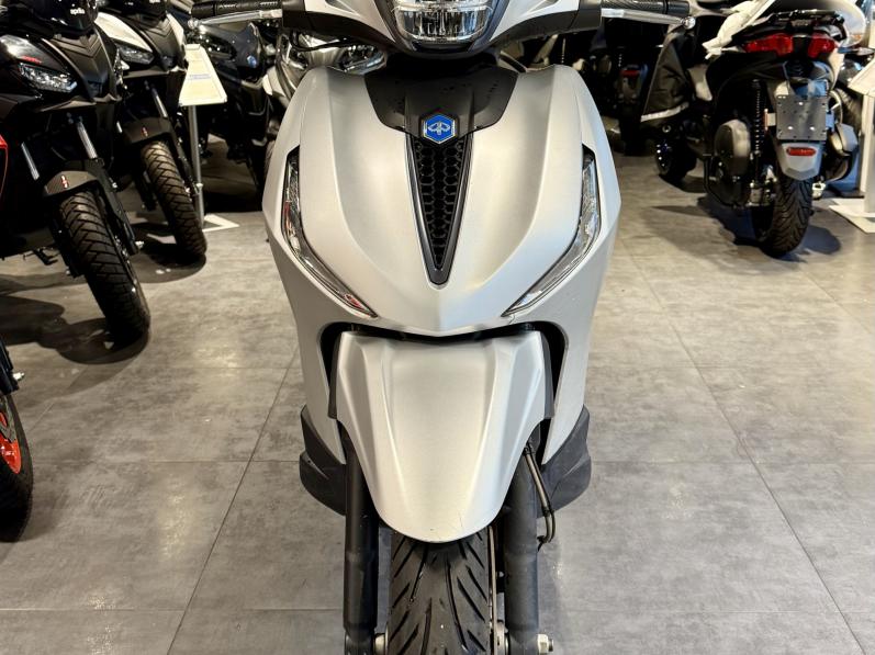 PIAGGIO BEVERLY 400 sport