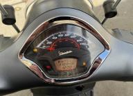 VESPA GTS 300 SPORT GRIS MAT 1ER MAIN 