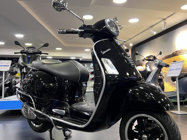 VESPA GTS 300 SUPER ABS