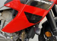APRILIA TUONO 457 NOIR - 1ER MAIN 