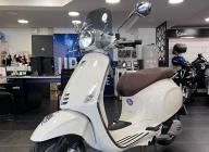 VESPA PRIMAVERA 125